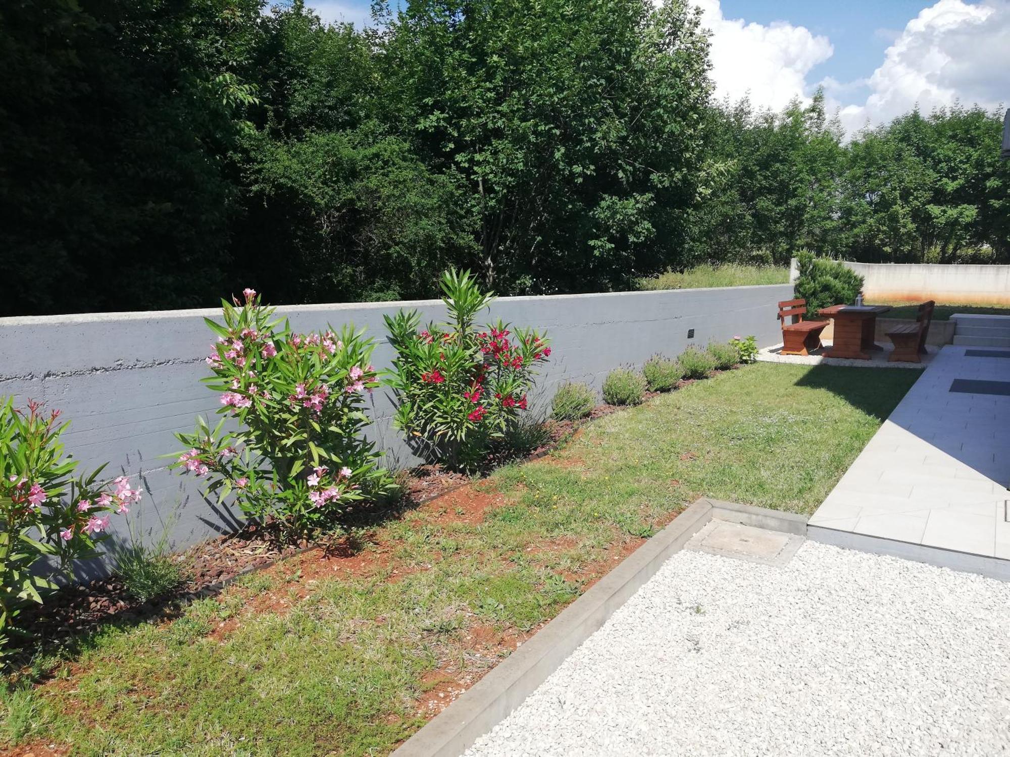 Apartments Oleander Lovrecica-Residence With Pool Exterior foto